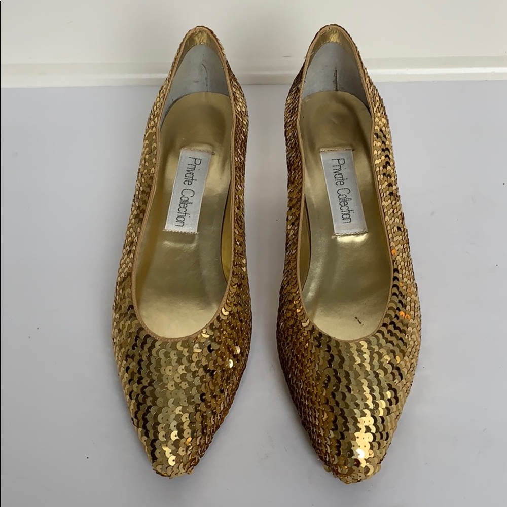 PRIVATE COLLECTION Gold Sequin Pumps